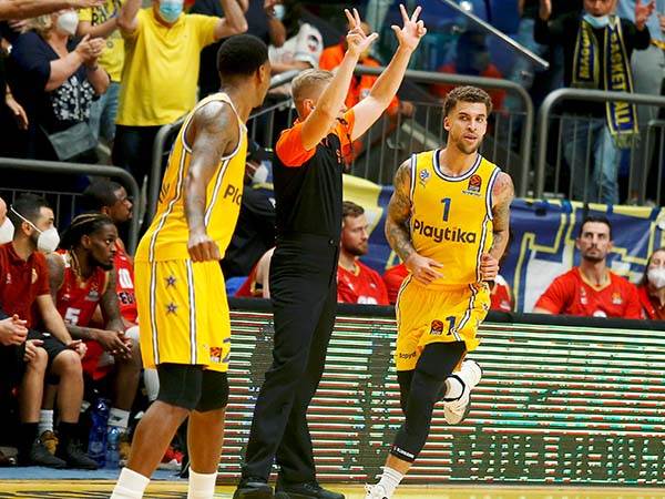 ופשוט לא עצר (אלן שיבר)