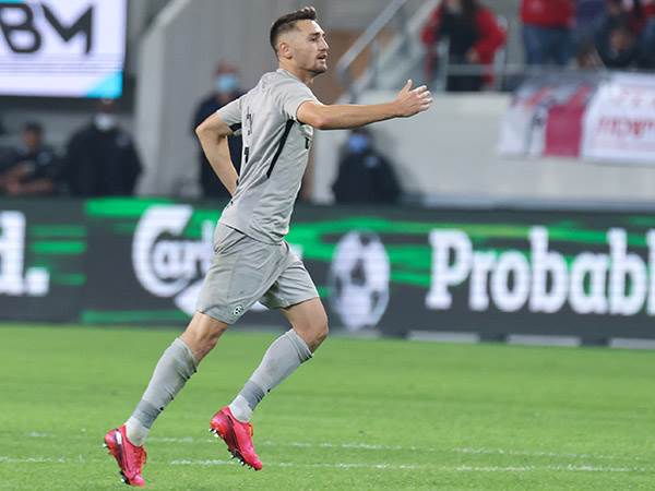 אצילי. המוציא העיקרי לפועל (דני מרון)