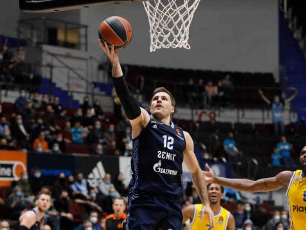 השלשה שלו גמרה את הסיפור. בארון (GETTY)