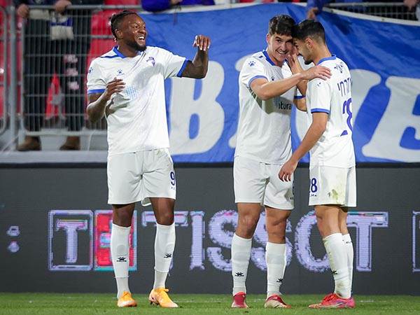 תמשיך בריצה שלה בצמרת? (מאור אלקסלסי)