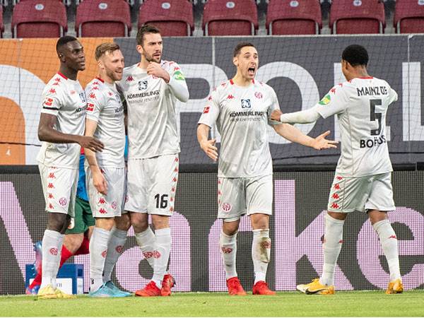 איזנו לזמן קצר (GETTY)