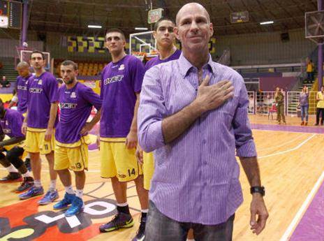 הסמל הגדול ביותר של חולון (אלן שיבר)