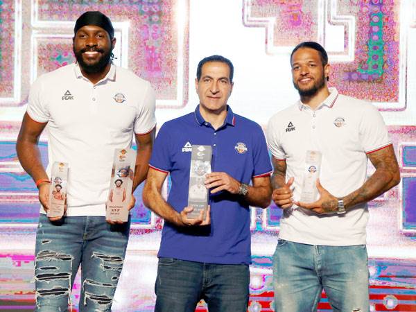 גמר ושלושה תארים אישיים להרצליה (אלן שיבר)