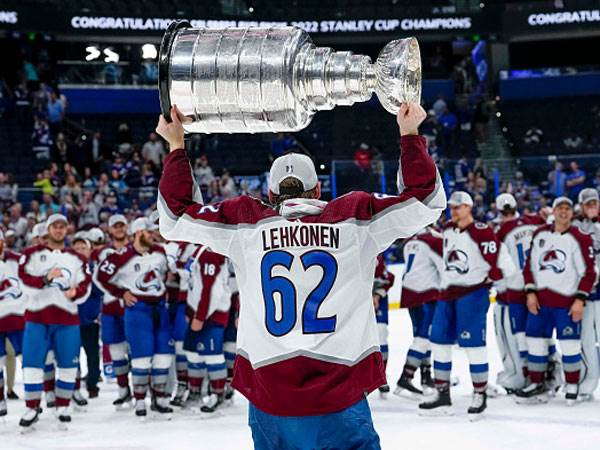 אליפות ראשונה מאז 2001. קולורדו חוגגת (Getty)