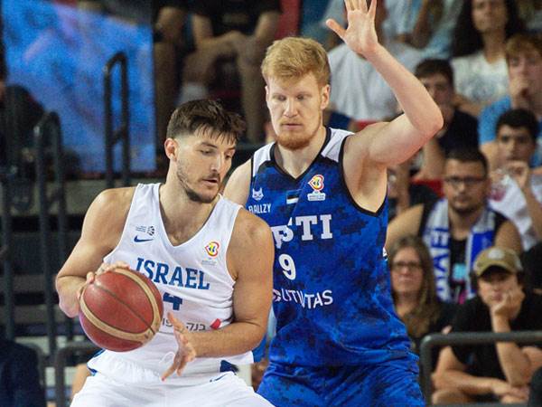 סורקין. משמעותי מהספסל (ברני ארדוב)