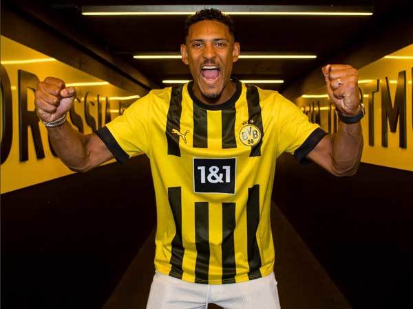 סבסטיאן האלר. עכשיו זה רשמי (Borussia Dortmund)