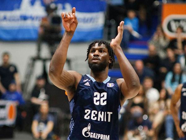 יתחיל דרך בנבחרת חוף השנהב? פוית'רס (Maksim Konstantinov/SOPA Images/LightRocket via Getty)