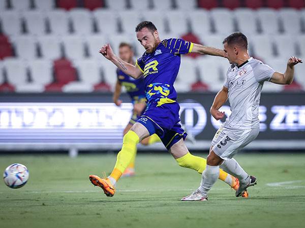 בלט לטובה במחצית הראשונה. יובאנוביץ' (מאור אלקסלסי)