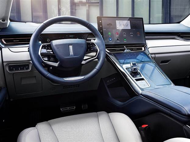 חלל הפנים של דגם ה-מוקה