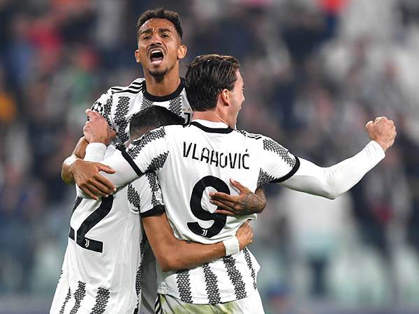 נקודות? אולי במשחק הבא. שחקני יובה חוגגים (GETTY)