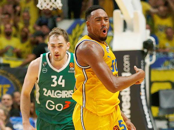 שורה סטטיסטית מרשימה (אלן שיבר)