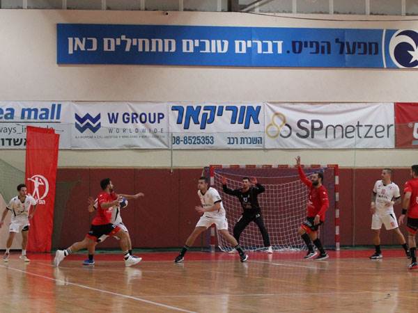 דרמטי (צילום: איתי אניג'ר)