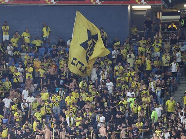 חרם אוהדים (ברני ארדוב, למצולמים אין קשר לידיעה)