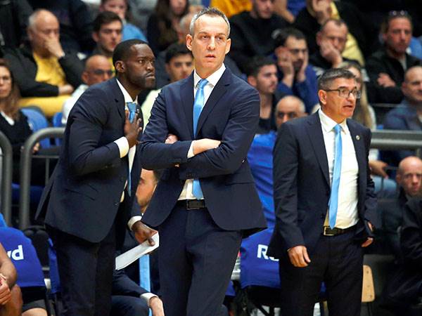 קטש עם ניצחון ענק (אלן שיבר)