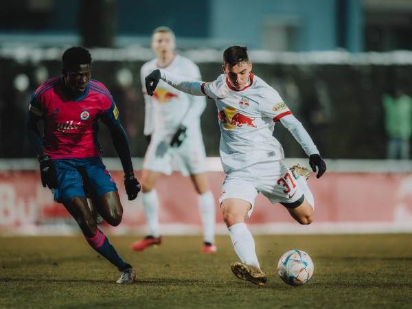 ציפיות גבוהות (הטוויטר של רד בול זלצבורג)