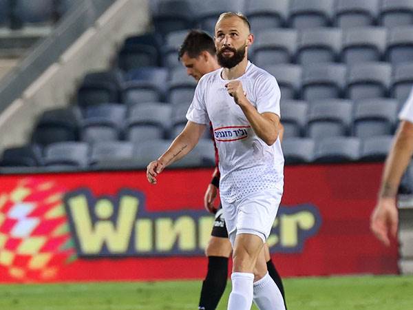 חוזר להרכב. פוליץ' (דני מרון)