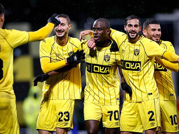 מגובשים (מאור אלקסלסי)