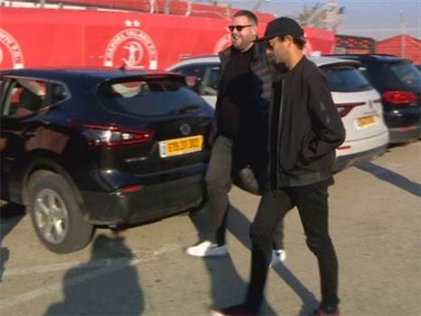 לאן הולכת עסקת המכירה?