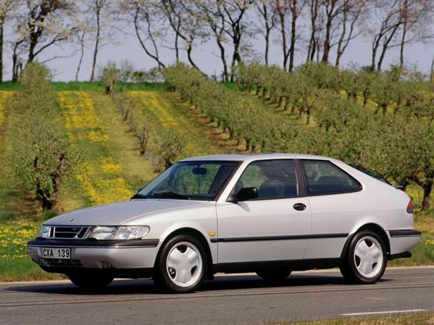 סאאב 900 מ-1994