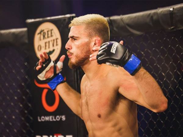 "2-3 קרבות מה-UFC". ברזילי (מתוך האינסטגרם של עילאי ברזילי)