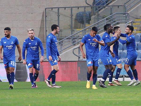 הפועל פתח תקווה . בדרך לליגת העל (קובי אליהו)