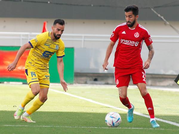 וגם פתחה את המשחק אופטימי (צילום: אלן שיבר)