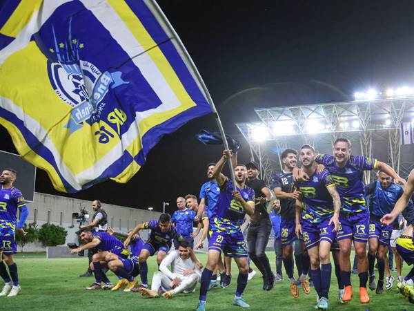 עונה נוספת למעלה (דני מרון)