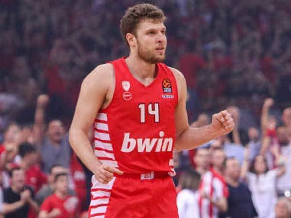 התעורר בזמן. וזנקוב (GETTY)