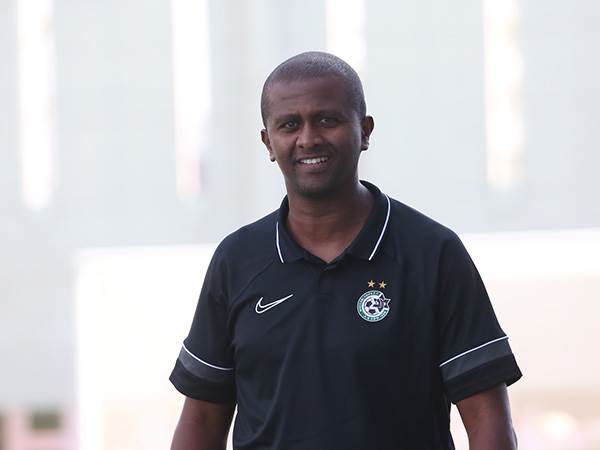 מסאי דגו. נכנס לנעליים הגדולות ביותר שיש (אודי ציטיאט)