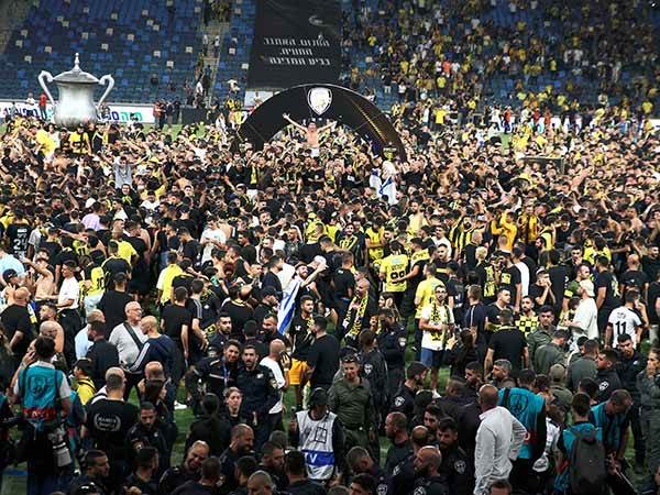 בית"ר תפתח עם ארבע נקודות פחות, ו-3 נוספות על תנאי. (אלן שיבר)