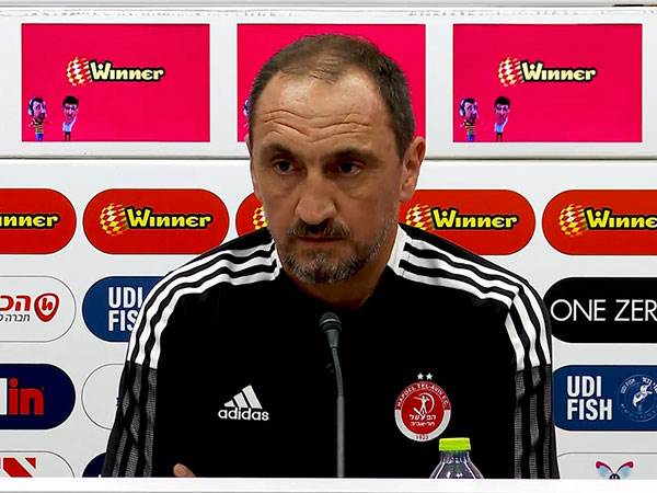 עזיבה שהיא מכה. מייקל ולקאניס