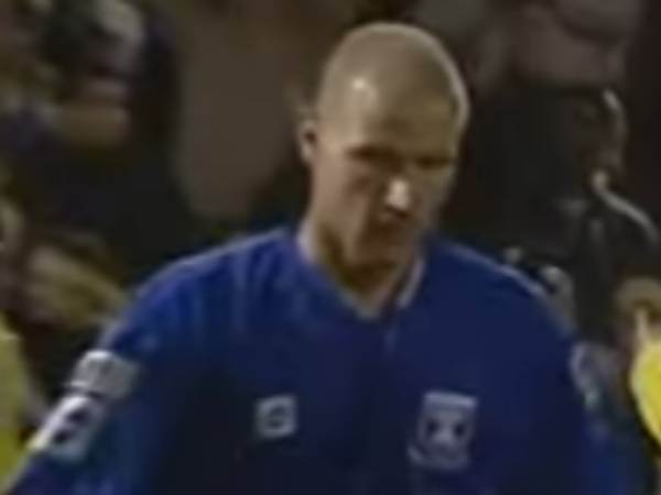 המלך הבלתי מעורער, זוהר