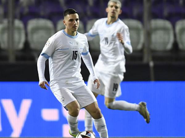 גלוך, נחזיק אצבעות לנבחרת הכדורגל (GETTY)