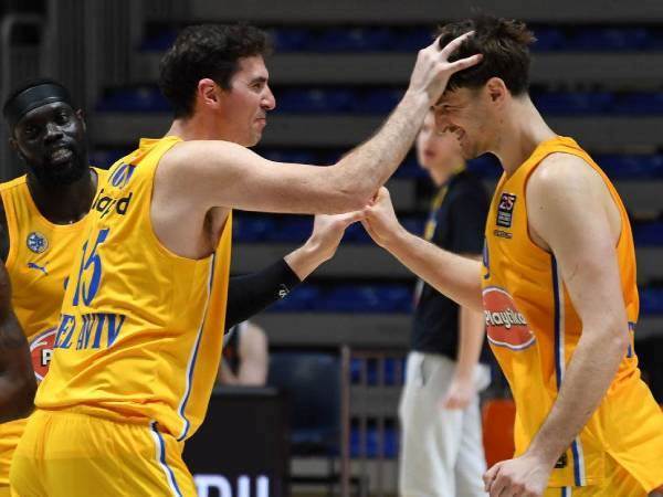 הצהובים חוגגים ניצחון שלישי ברציפות ביורוליג (GETTY)