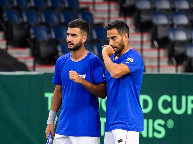 שימנוב וצוקרמן (TrevorMacMillanPhotography@)