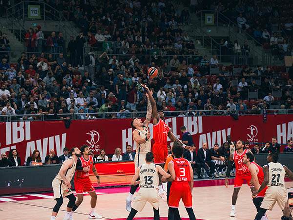 (הפועל "IBI" תל אביב)