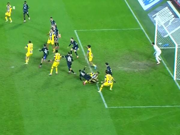 הנבדל של יחזקאל והעבירה על רביבו במקביל