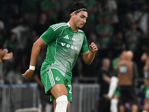 בדרך לרומניה? עיסאת (ברני ארדוב)