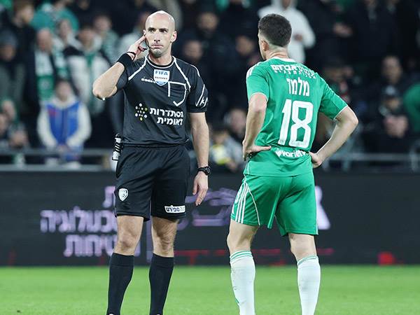 התערבות VAR הביאה את השער הראשון (אלן שיבר)