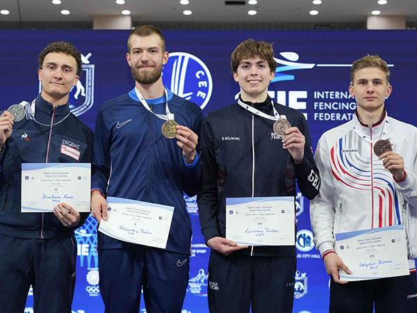 חפרסקי ומדליית הזהב (באדיבות - Team Bizzi)