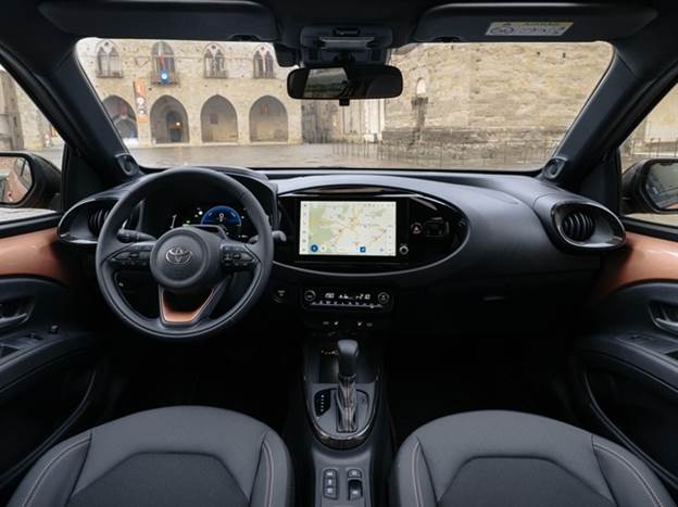 לוח מחוונים דיגיטלי חדש ועוד קצת אבזור