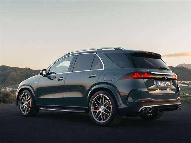 אבל כמובן שלא הכל קו ישר וניתן לחטיבת AMG את הכבוד המגיע לה