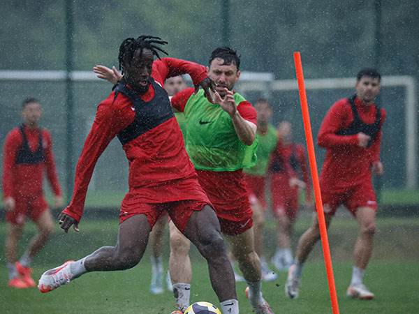 עובדים נכון (האתר הרשמי של הפועל ת“א)