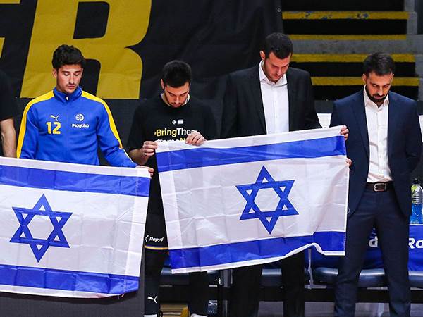 “אין עצמאות בלי ההקרבה של החיילים והמשפחות“ (תמונה: מכבי ת“א)