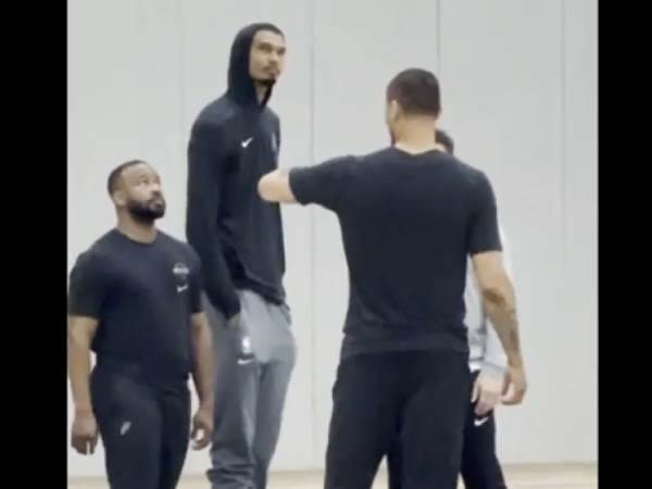 Ronald Cortes/Getty Images