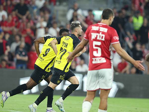 בית“ר חזרה מ-2:0 (אלן שיבר)
