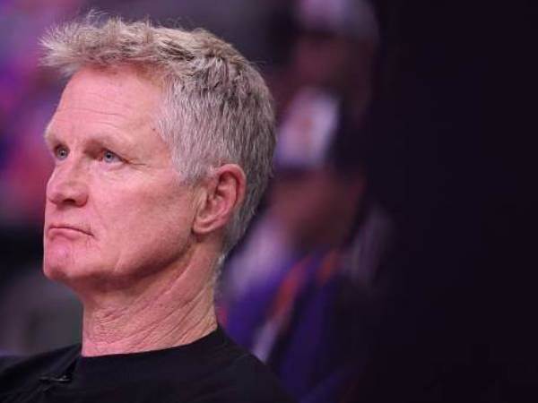 "נמאס מהפוליטיקה שלו". קר (GETTY)