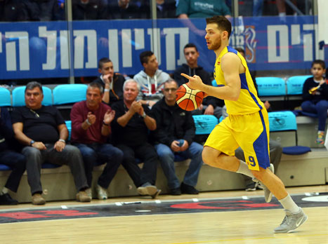 מקל. חזר לעצמו (מנהלת הליגה)