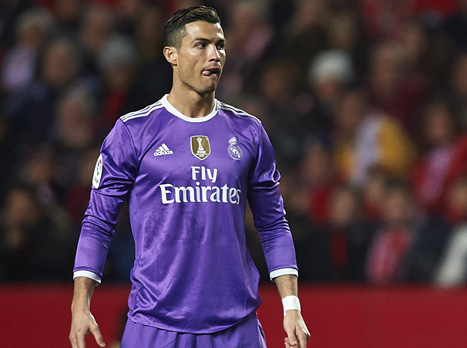 רונאלדו. זידאן מוציא את התותחים הכבדים