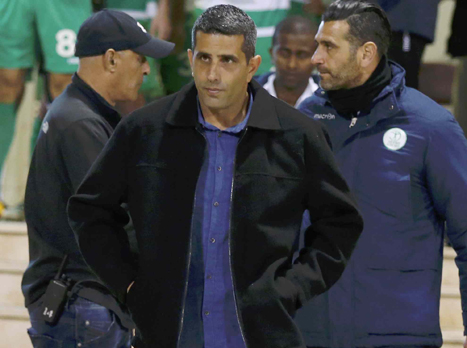 מימר. "יכול להוציא את העגלה מהבוץ" (אלן שיבר)